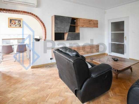 Дава се под наем Тристаен апартамент в София, Оборище - 110 кв.м за 897.6 € - Снимка #1