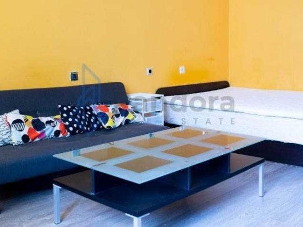 Дава се под наем Едностаен апартамент в София, Център - 40 кв.м за 420 € - Снимка #1