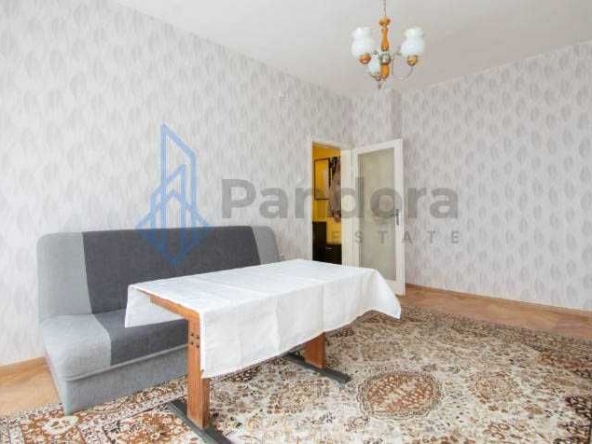 Дава се под наем Двустаен апартамент в София, Свобода - 65 кв.м за 418.71 € - Снимка #1