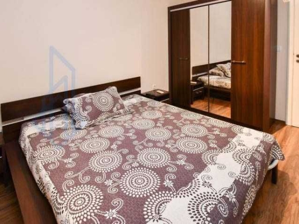 Дава се под наем Двустаен апартамент в София, Център - 90 кв.м за 523.26 € - Снимка #1