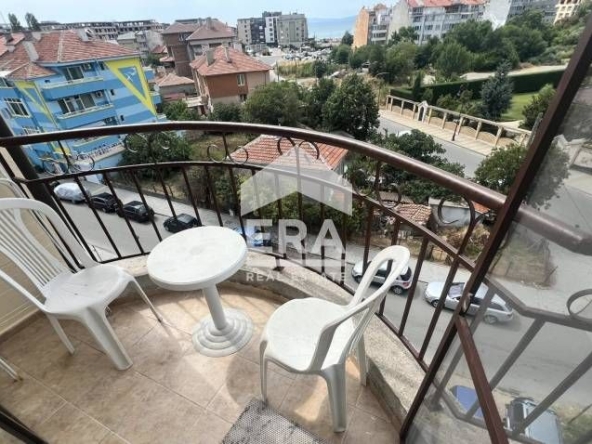 Двустаен апартамент в Поморие - 58 кв.м за 1294 €/кв.м - Снимка #1
