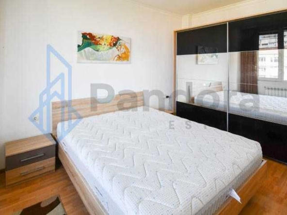 Дава се под наем Двустаен апартамент в София, Лозенец - 83 кв.м за 450 € - Снимка #1