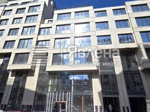 Тристаен апартамент в София, Лозенец - 125 кв.м за 3248 €/кв.м - Снимка #1