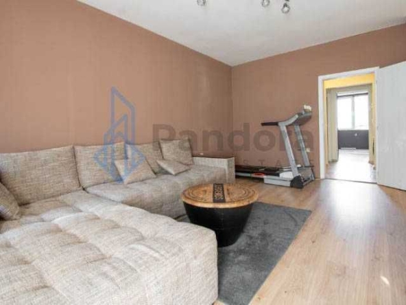 Дава се под наем Тристаен апартамент в София, Лозенец - 103 кв.м за 550 € - Снимка #1