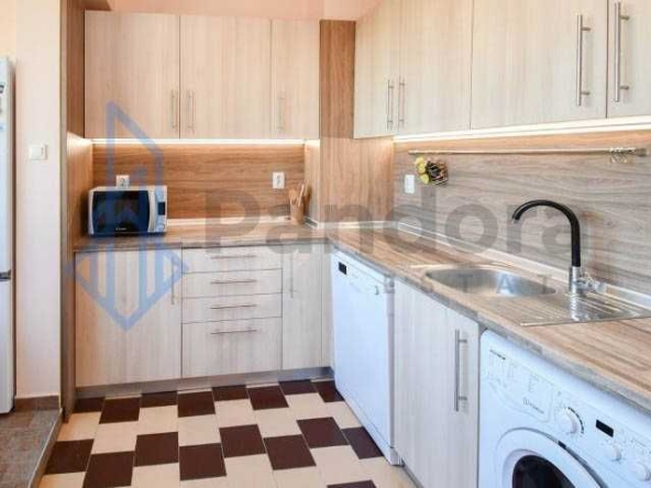 Дава се под наем Двустаен апартамент в София, Младост 1 - 60 кв.м за 448.8 € - Снимка #1