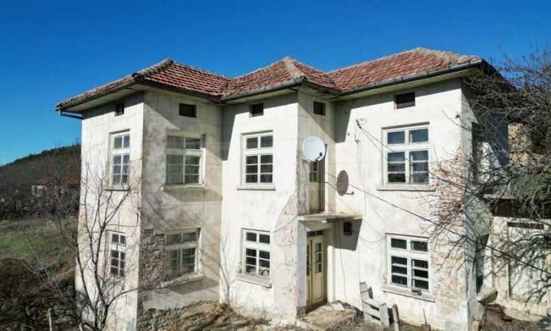 Къща в Севлиево - 168 кв.м за 197 €/кв.м - Снимка #1