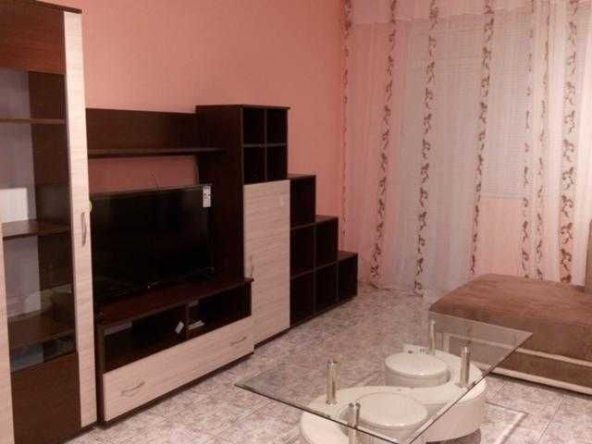 Дава се под наем Двустаен апартамент в София, Надежда 2 - 70 кв.м за 373.83 € - Снимка #1