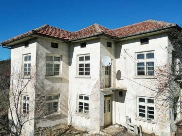 Къща в Севлиево - 168 кв.м за 197 €/кв.м - Снимка #1