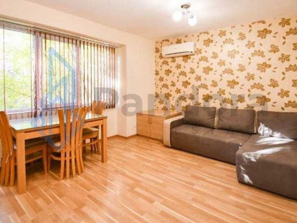 Дава се под наем Тристаен апартамент в София, Банишора - 86 кв.м за 648.21 € - Снимка #1