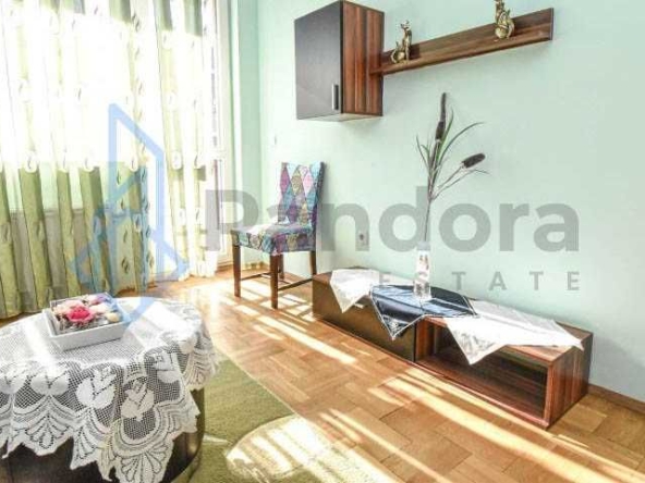 Дава се под наем Двустаен апартамент в София, Банишора - 65 кв.м за 478.38 € - Снимка #1