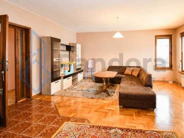 Дава се под наем Тристаен апартамент в София, Бояна - 120 кв.м за 525 € - Снимка #1