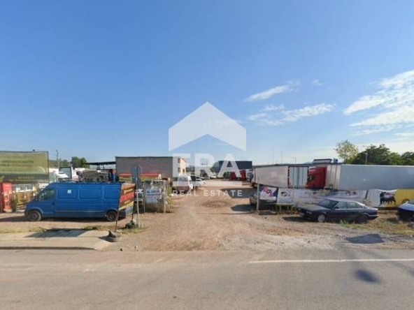 Парцел в София, Враждебна - 5105 кв.м за 472 €/кв.м - Снимка #1