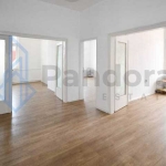 Дава се под наем Тристаен апартамент в София, Център - 115 кв.м за 450 € - Снимка #1