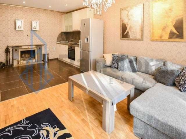 Дава се под наем Тристаен апартамент в София, Лозенец - 76 кв.м за 847.62 € - Снимка #1