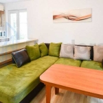 Дава се под наем Тристаен апартамент в София, Хиподрума - 100 кв.м за 598.23 € - Снимка #1