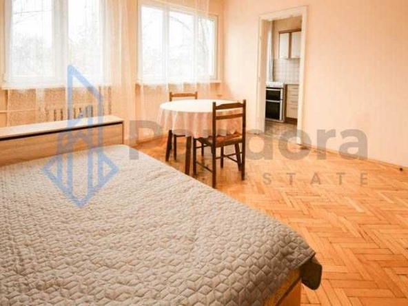 Дава се под наем Едностаен апартамент в София, Западен парк - 40 кв.м за 350 € - Снимка #1