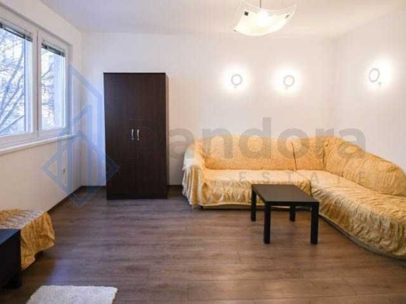 Дава се под наем Двустаен апартамент в София, Лозенец - 50 кв.м за 375 € - Снимка #1