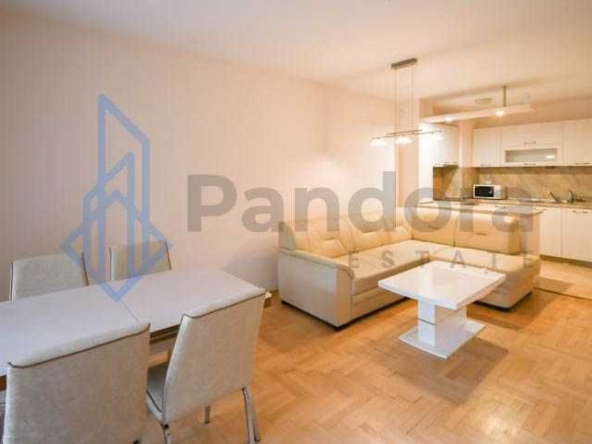 Дава се под наем Тристаен апартамент в София, Редута - 100 кв.м за 599 € - Снимка #1