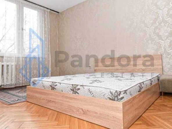 Дава се под наем Тристаен апартамент в София, Младост 1 - 116 кв.м за 548.25 € - Снимка #1