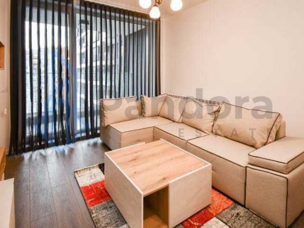 Дава се под наем Тристаен апартамент в София, Банишора - 87 кв.м за 677.79 € - Снимка #1