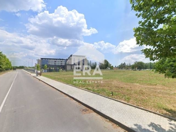 Парцел в Казанлък - 2922 кв.м за 49 €/кв.м - Снимка #1