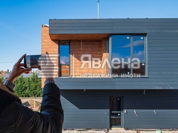 Къща в с. Маринка, Област Бургас - 169 кв.м за 1421 €/кв.м - Снимка #1