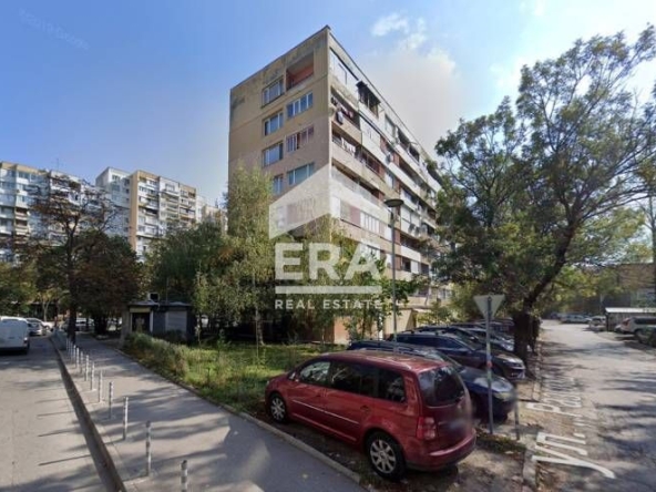 Двустаен апартамент в София, Красно село - 73 кв.м за 2451 €/кв.м - Снимка #1