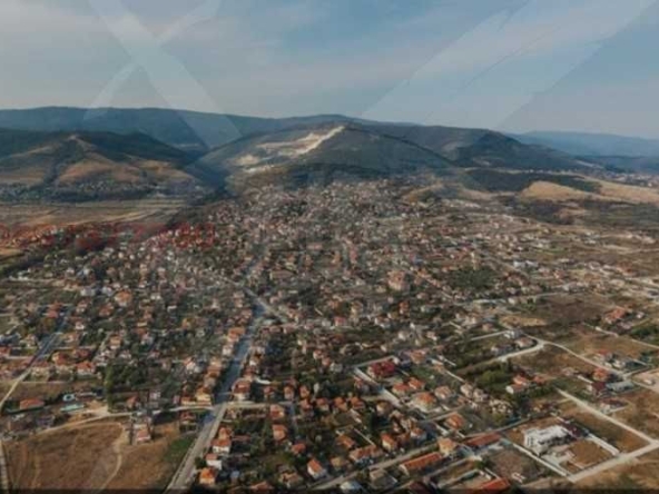 Парцел в с. Белащица, Област Пловдив - 1800 кв.м за 91 €/кв.м - Снимка #1