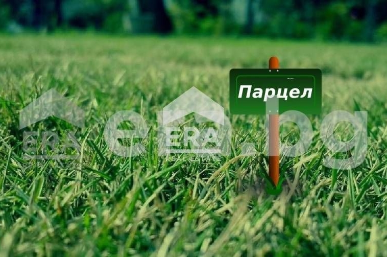 Парцел в с. Осеново, Област Варна - 600 кв.м за 18 €/кв.м - Снимка #1