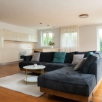 Дава се под наем Четиристаен апартамент в София, Малинова долина - 160 кв.м за 1800 € - Снимка #1