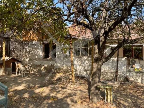 Къща в Стамболийски - 218 кв.м за 281 €/кв.м - Снимка #1