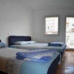 Дава се под наем Двустаен апартамент в Бургас, Изгрев - 65 кв.м за 153 € - Снимка #1