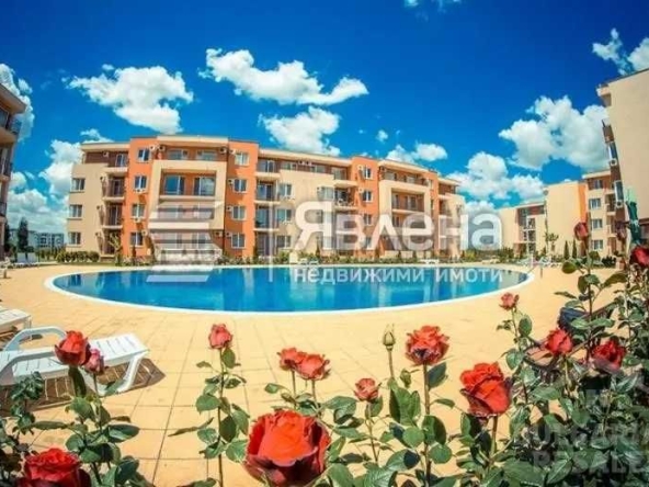 Тристаен апартамент в София, Център - 80 кв.м за 974 €/кв.м - Снимка #1