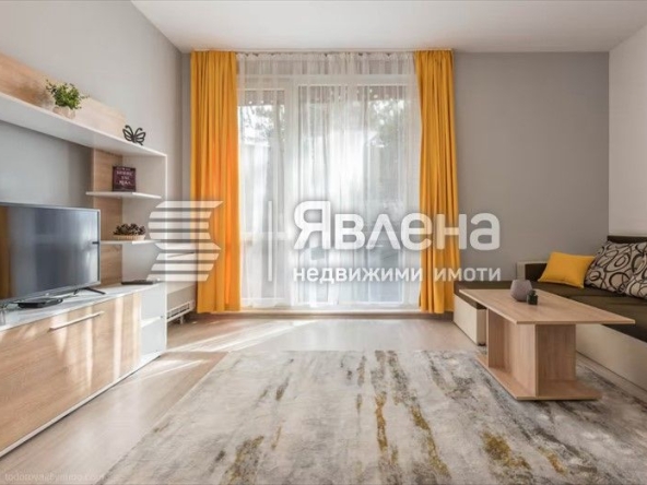 Дава се под наем Двустаен апартамент в Варна, Бриз - 65 кв.м за 550 € - Снимка #1