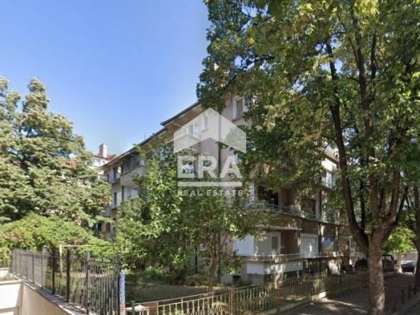 Четиристаен апартамент в София, Медицинска академия - 76 кв.м за 3816 €/кв.м - Снимка #1