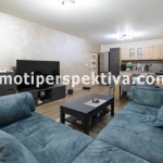 Тристаен апартамент в Пловдив, Кючук Париж - 133 кв.м за 816 €/кв.м - Снимка #1