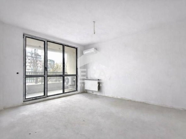 Двустаен апартамент в София, Студентски град - 70 кв.м за 1283 €/кв.м - Снимка #1