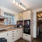 Дава се под наем Къща в Варна, Завод Дружба - 100 кв.м за 790.5 € - Снимка #1