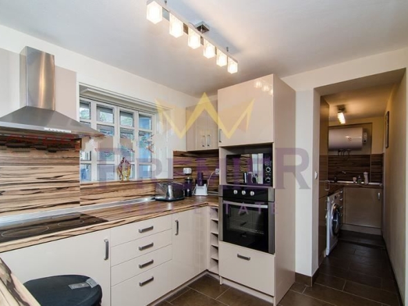 Дава се под наем Къща в Варна, Завод Дружба - 100 кв.м за 790.5 € - Снимка #1