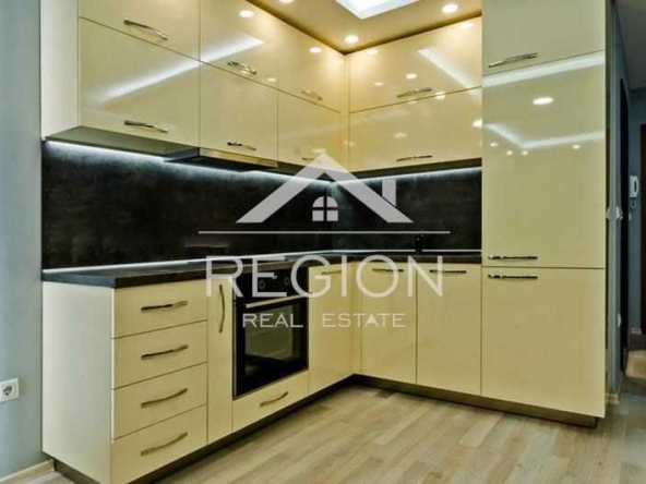 Дава се под наем Двустаен апартамент в Варна, Център - 71 кв.м за 550 € - Снимка #1