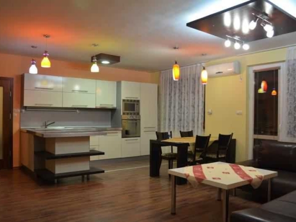 Тристаен апартамент в София, Стрелбище - 119 кв.м за 1564 €/кв.м - Снимка #1