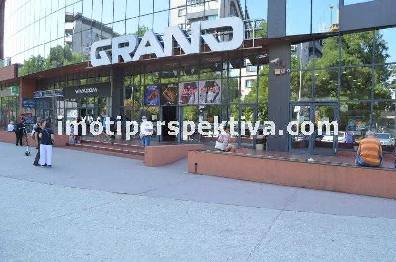 Магазин в Пловдив, Център - 160 кв.м за 419 €/кв.м - Снимка #1