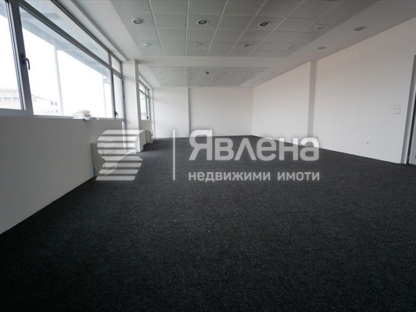 Дава се под наем Офис в София, Левски Г - 381 кв.м за 2280.21 € - Снимка #1