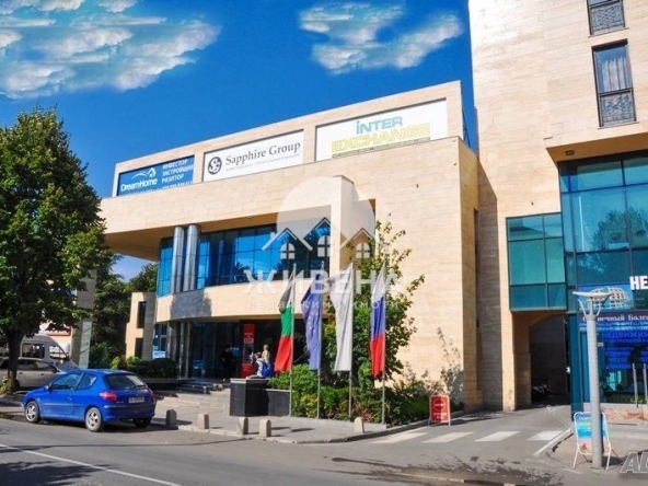 Офис в к.к. Слънчев бряг - 47 кв.м за 1469 €/кв.м - Снимка #1