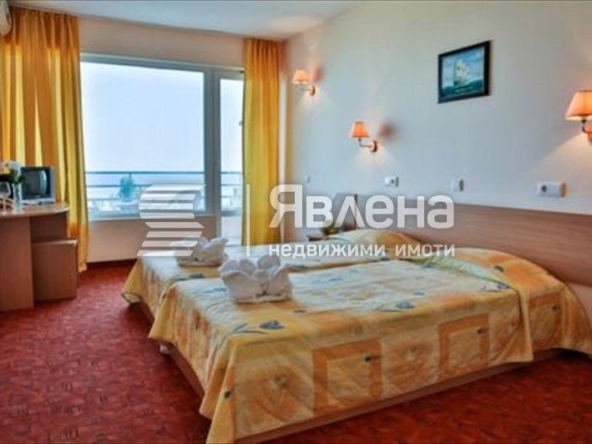 Дава се под наем Едностаен апартамент в Варна, Чайка - 30 кв.м за 275 € - Снимка #1