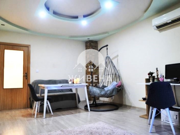Тристаен апартамент в Варна, Зимно кино Тракия - 92 кв.м за 1903 €/кв.м - Снимка #1