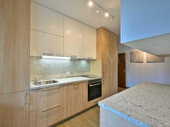 Дава се под наем Двустаен апартамент в София, Зона Б-19 - 70 кв.м за 450 € - Снимка #1