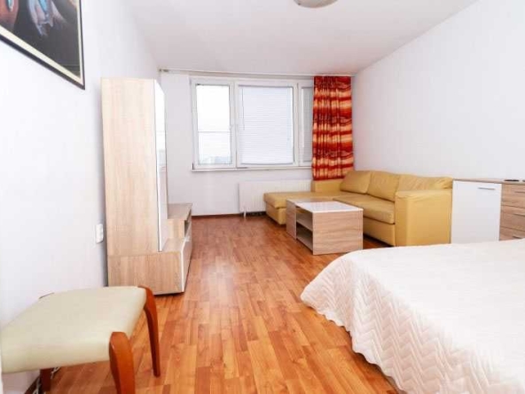 Дава се под наем Едностаен апартамент в София, Младост 2 - 36 кв.м за 408 € - Снимка #1