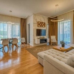 Дава се под наем Тристаен апартамент в София, Надежда 2 - 95 кв.м за 488.58 € - Снимка #1