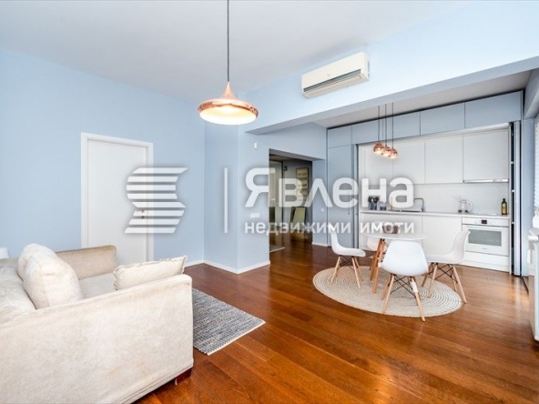 Дава се под наем Двустаен апартамент в София, Център - 80 кв.м за 1200 € - Снимка #1